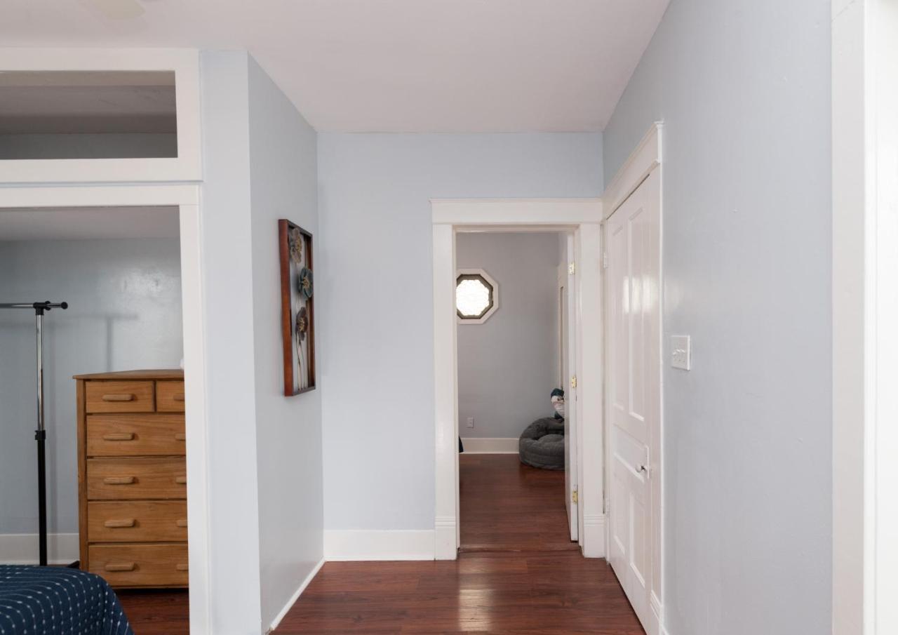 הוילה Beautiful Two-Story In Central Galveston, Short Walk To Beach, Near Downtown! | Seas The Breeze מראה חיצוני תמונה
